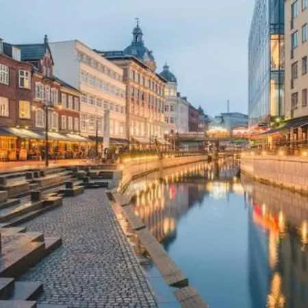 With Parking And Netflix Apartament Århus